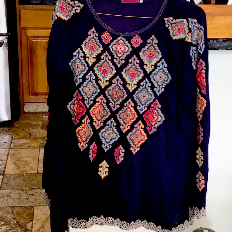 Preowned Ladies Blouse
